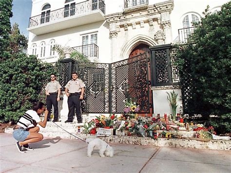 death of gianni versace|Versace owner killed.